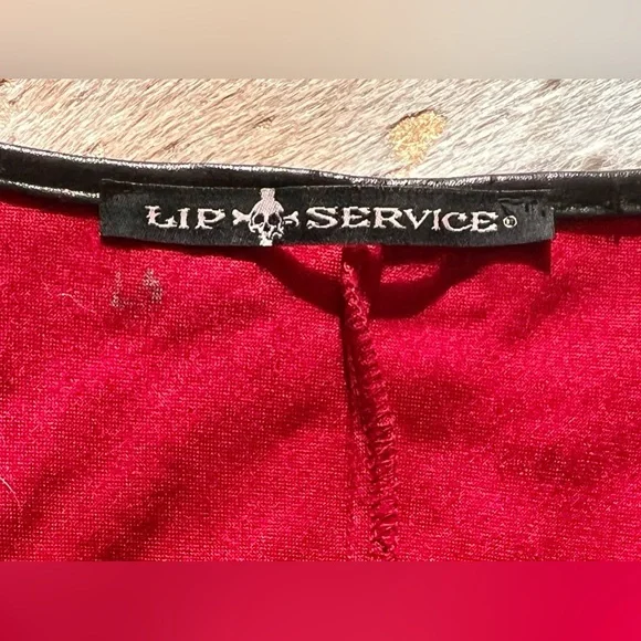 Vintage Lip Service Red Velvet Gothic Renaissance Vampire Bell Sleeve Tunic Plus - Picture 11 of 13